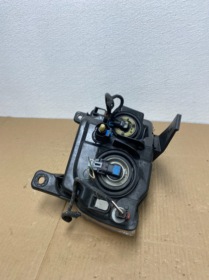 2011-2013 Jeep Grand Cherokee Right Passenger Halogen Headlight AB8152 DW6