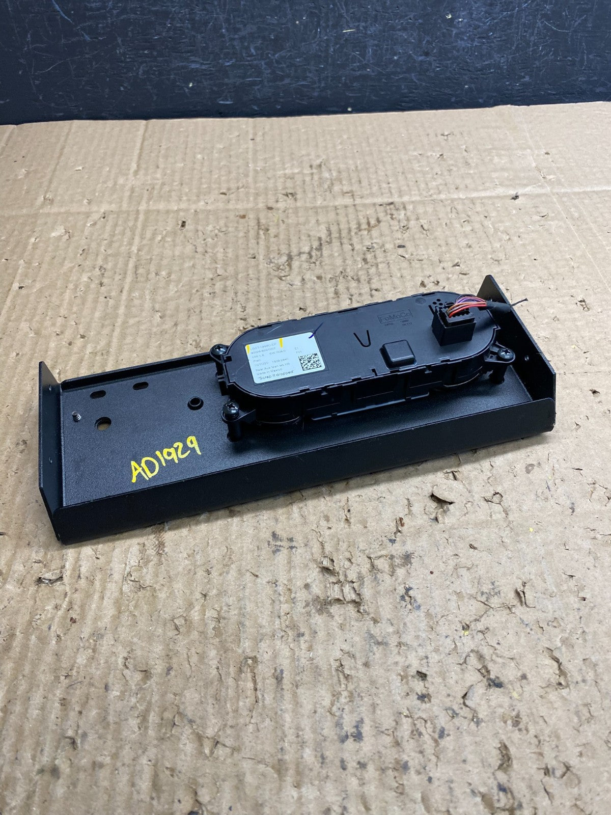 2020 to 2024 Ford Explorer Rear Climate Control Panel Trim AD1929 DG4