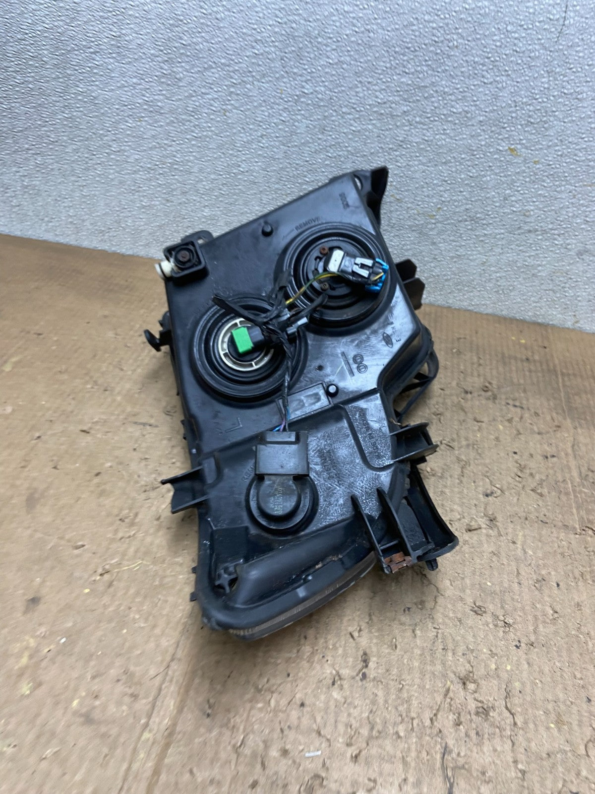 2007 2008 2009 2010 Ford Edge Headlight Left Driver Halogen AA8562 DW9