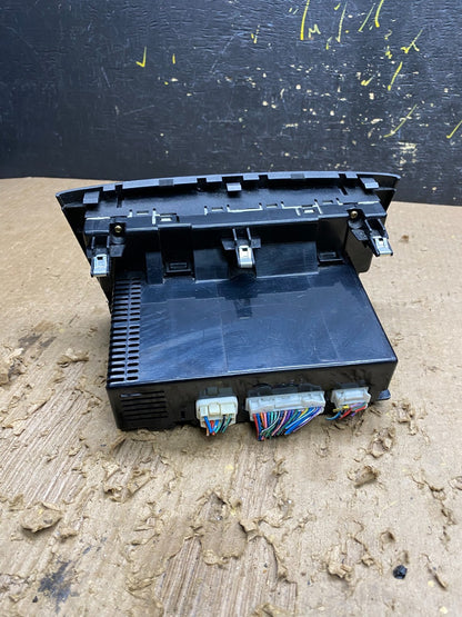 2004 - 2006 Lexus ES330 Center Dash A/C AC Heater Climate Control Unit Z9895 DG3