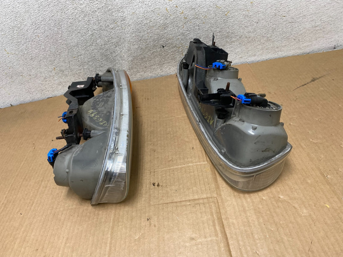 1998 - 2002 Saturn SL SL1 SL2 S Series Left+Right Halogen Headlights AI6894 DW10