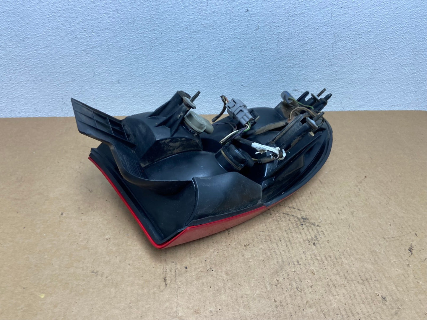 1998 to 2004 Dodge Intrepid Right Passenger RH Side Tail Light AC2874 LK6