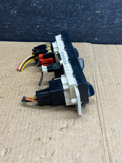 1997 to 2004 Ford F150 F250 Expedition Heater A/C Climate Control AE38541