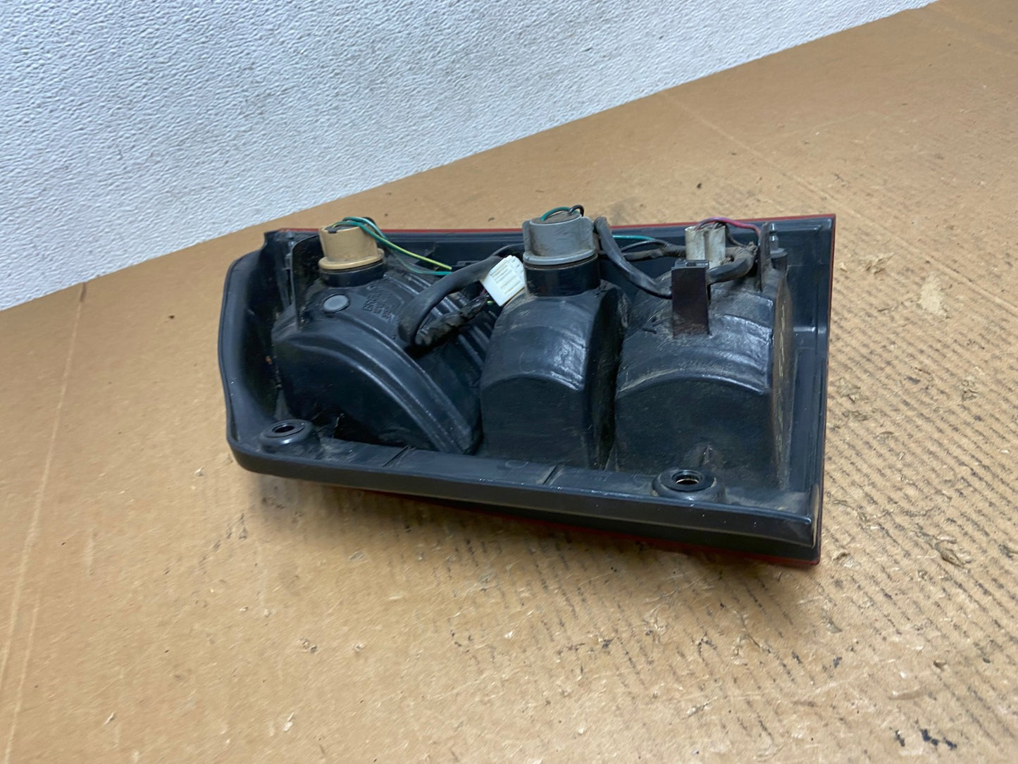 2005 to 2012 Nissan Pathfinder Tail light Left Driver Lh Side AE1574 LK6