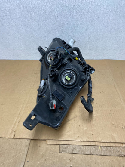 Sedan 2010 2011 2012 Nissan Altima Left Driver Side Headlight AC8461 DW8