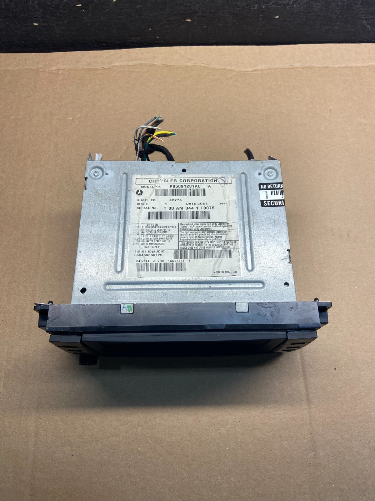 2011-2016 Chrysler Town Country Screen Display Player Satelite Radio AF9247 DG3