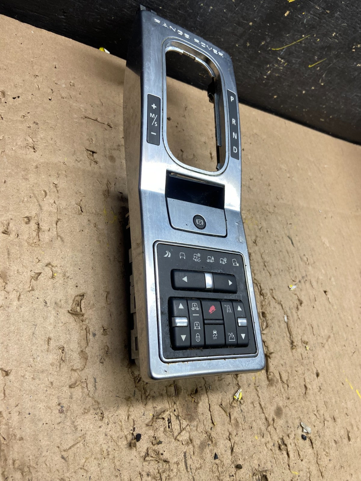 2012-2013 Land Range Rover Sport Center Console Shifter Bezel Trim T8499 DG1