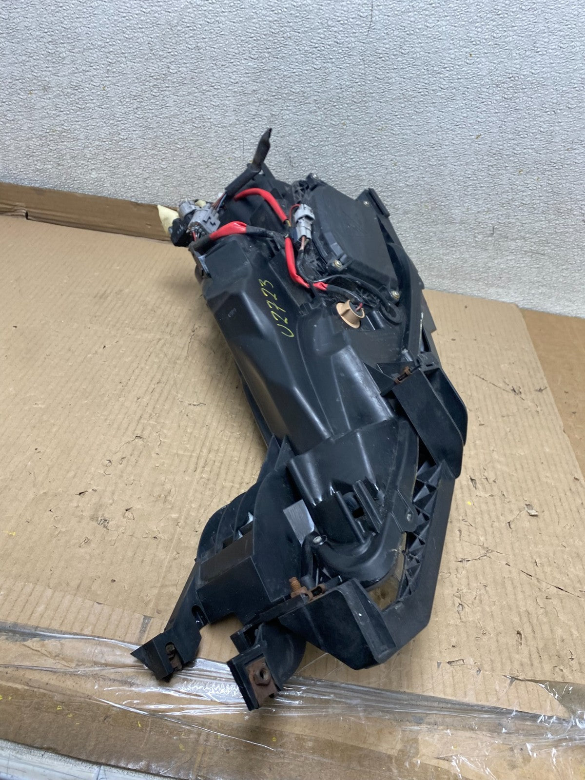 2009 - 2010 Mazda 6 Right Passenger Side Xenon Headlight U2723 DW12