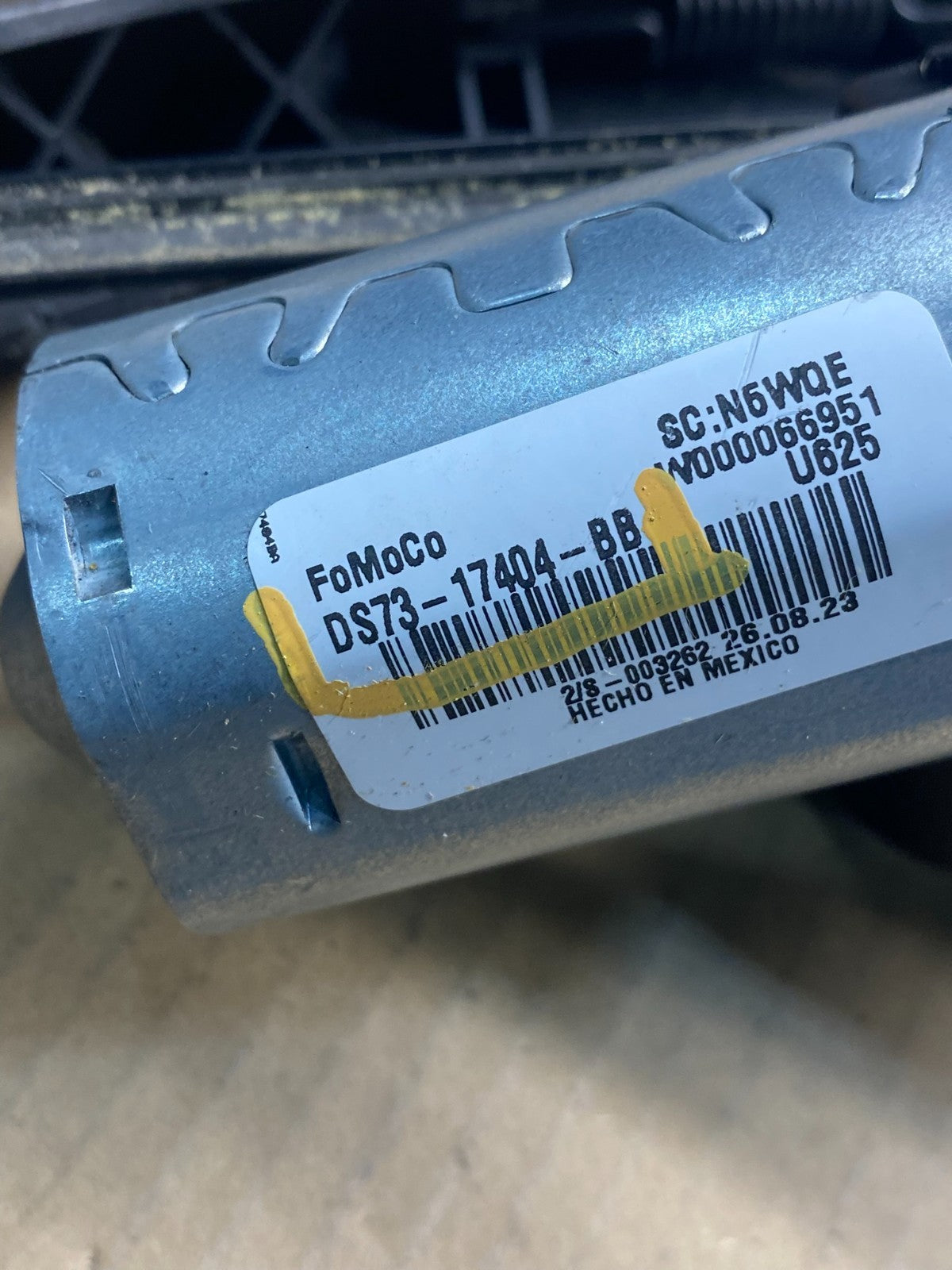 2020 to 2023 Ford Explorer Rear Windshield Wiper Motor ad5013 DG7