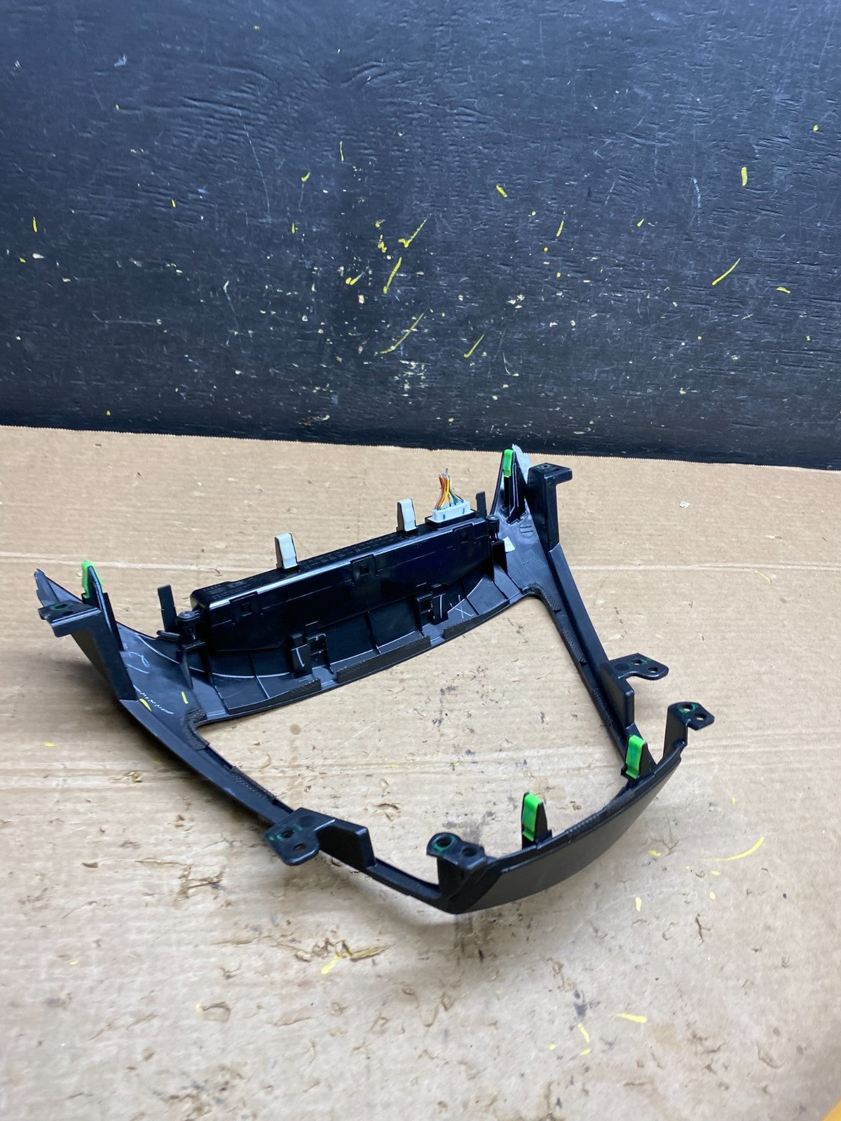 2011-2013 Hyundai Elantra Dash Radio Bezel Clock Display Trim OEM W9640 DG4