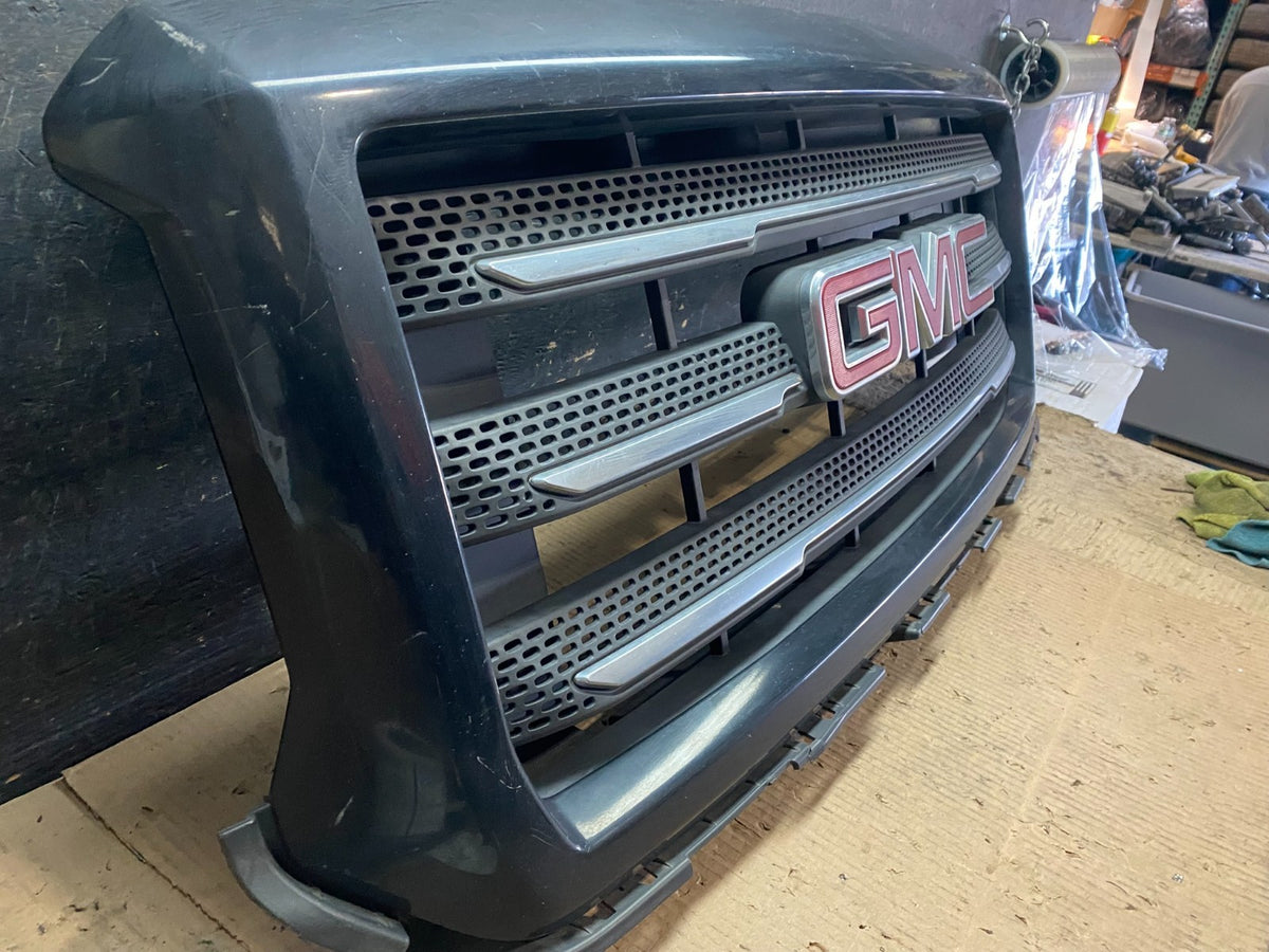 2015 to 2019 GMC Sierra 2500 HD Front Grill Grille W6218 PS2