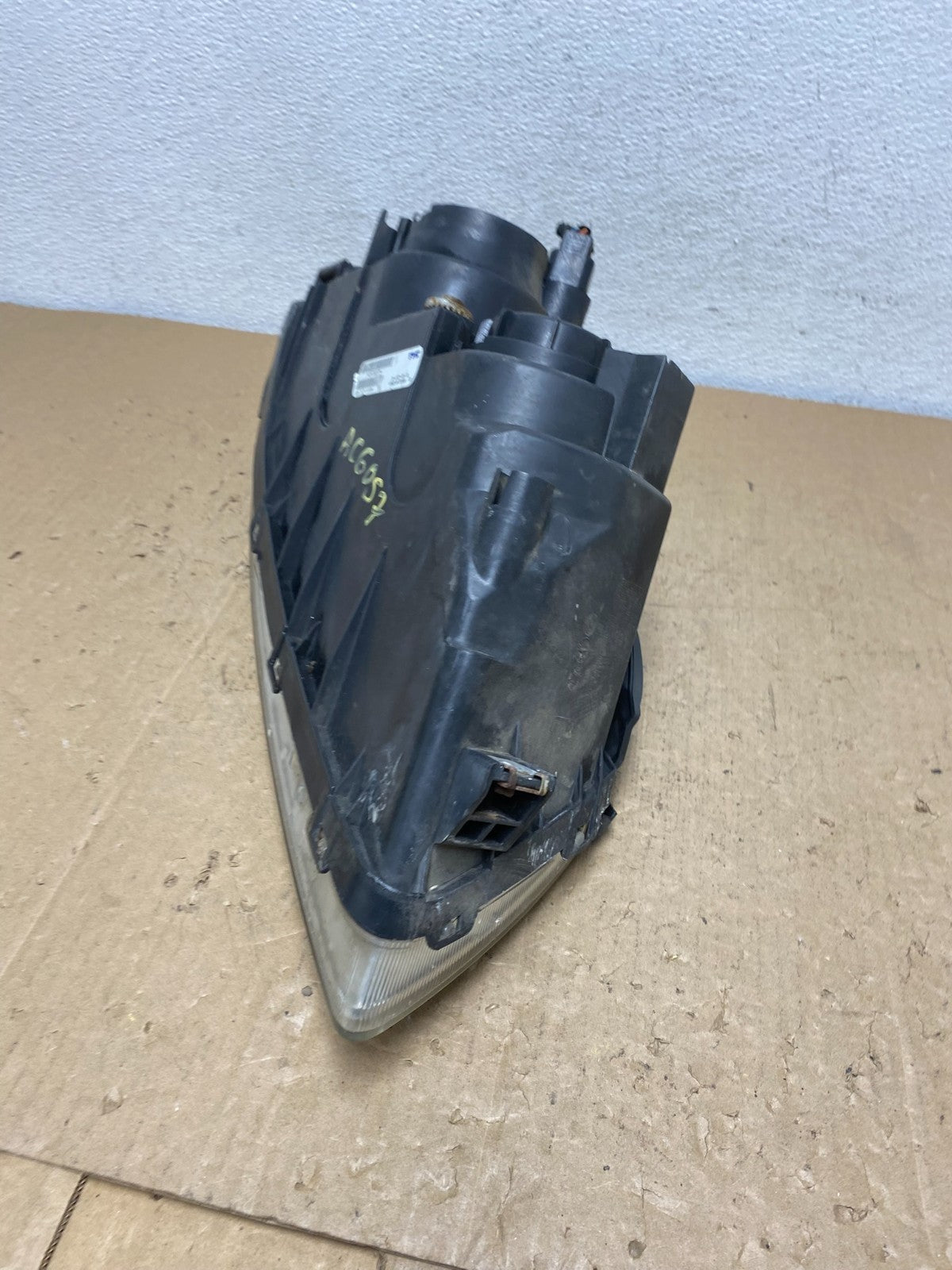 2006 to 2008 Hyundai Sonata Left Driver LH Side Headlight Halogen TYC AC6057 DW6