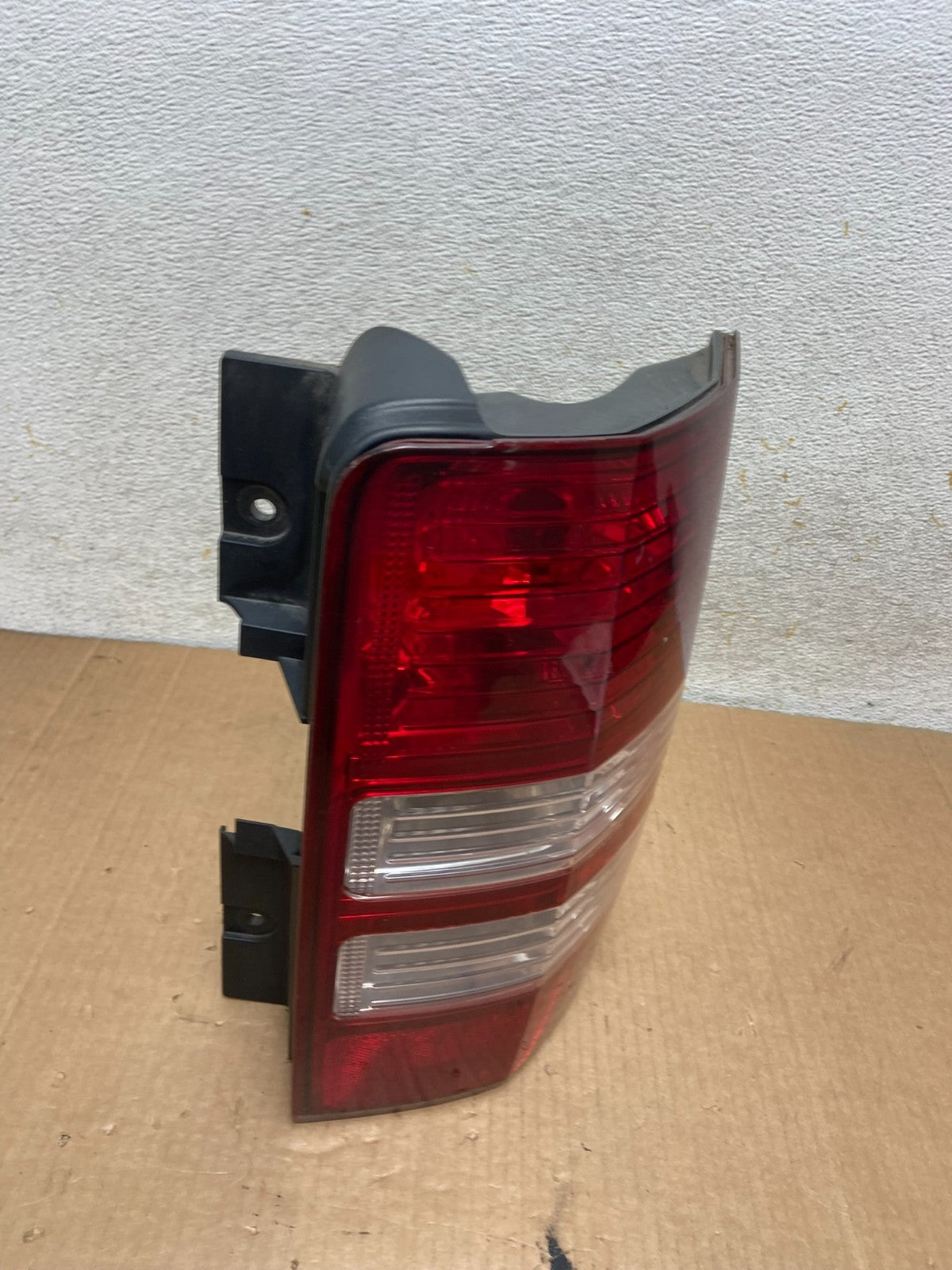 2008 to 2012 Jeep Liberty Right Passenger RH Side Tail Light AI8470 LK2