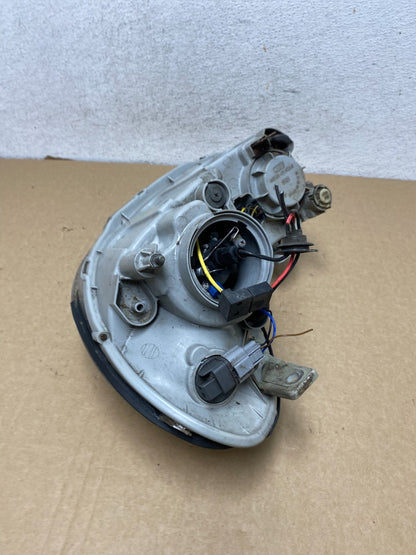 2002-2005 Hyundai Sonata Right Passenger Headlight Halogen AF7291 DW6