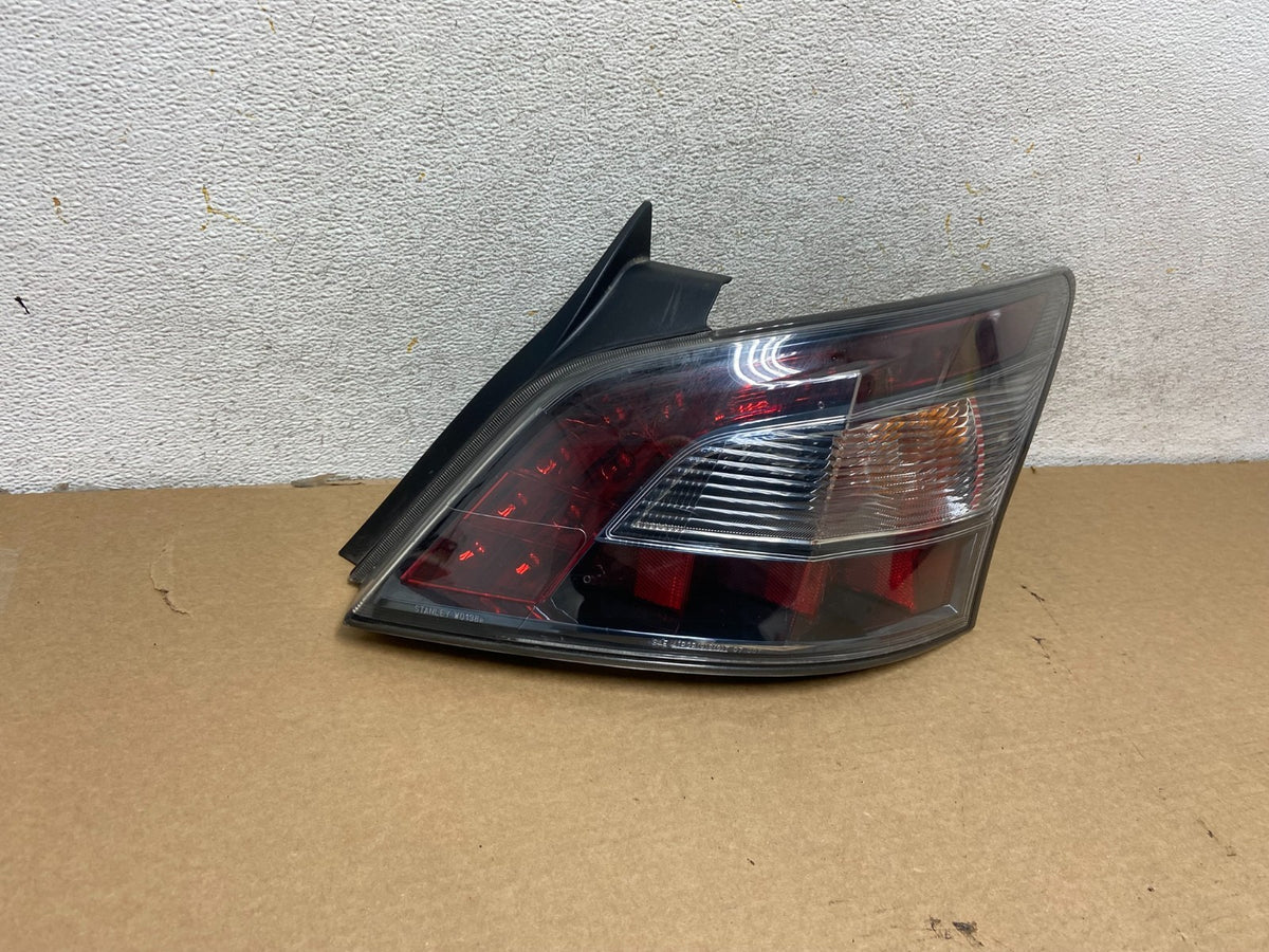 2012 2013 2014 Nissan Maxima Right Passenger Rh Side Tail light AH4419 DW1