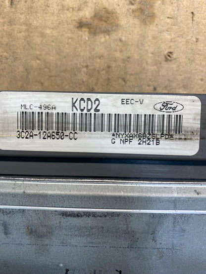 2003 Ford Van E150 5.4L Engine Control Module  ECU 3C2A-12A650-CC AA7850 DG2