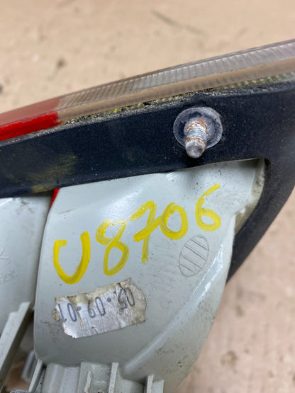 1998-2003 Mercedes Benz CLK Inner Right Passenger RH Tail Light Lamp U8706 DW6