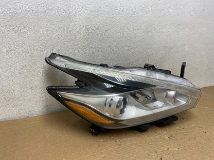 2015 to 2018 Nissan Murano Headlight Right Passenger RH AH8987 DW1
