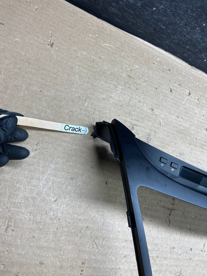 2014-2016 Hyundai Elantra Center Radio Climate Control Air Vent Bezel AH3753 DG3