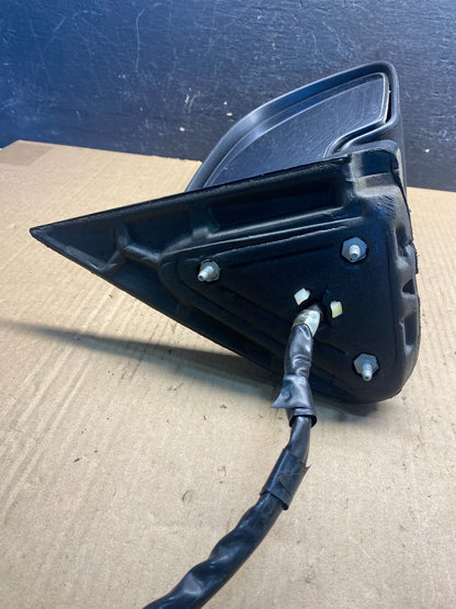2003-2006 Chevrolet Tahoe Suburban Right Passenger Turn Door Mirror AE6342 DW4