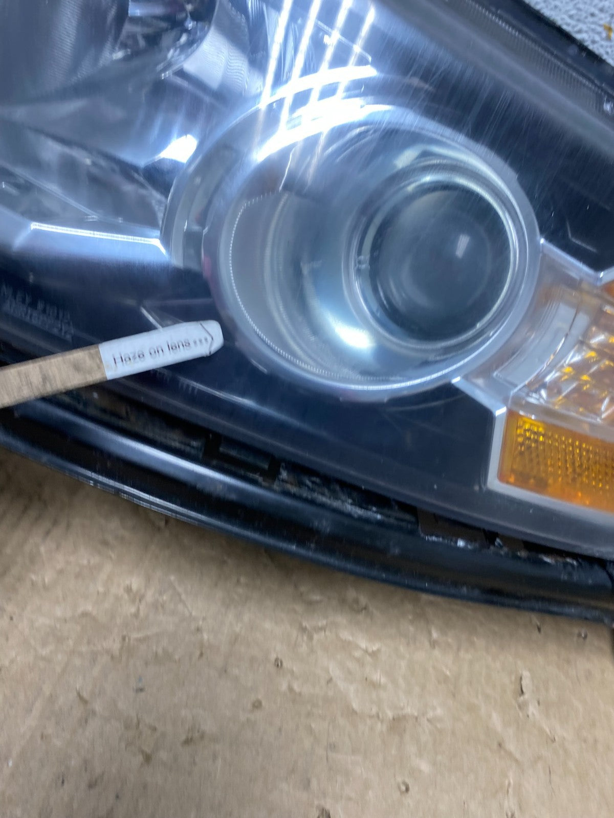 2011 to 2013 Honda Odyssey Front Left Driver LH Headlight Halogen AF7433 DW5