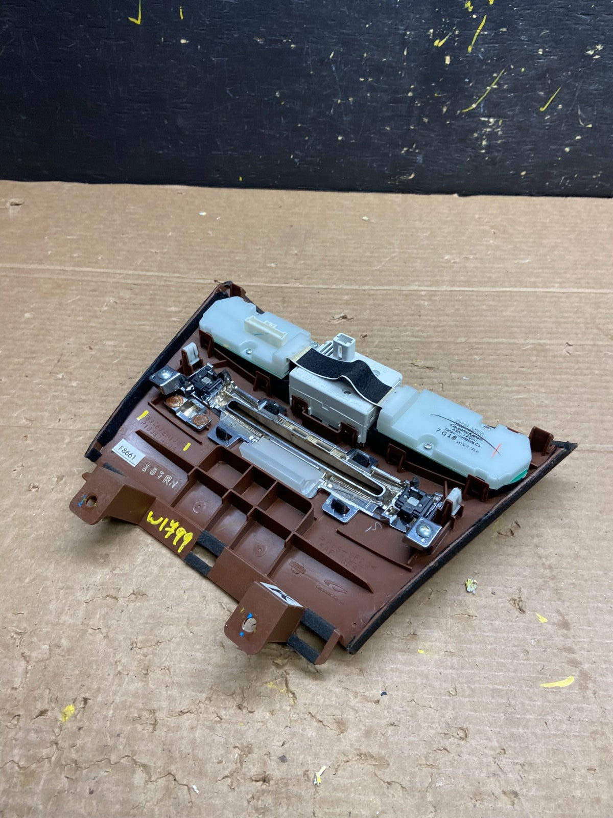 2006 to 2007 Infiniti M35 M45 Radio Audio Control Panel w1799 DG3