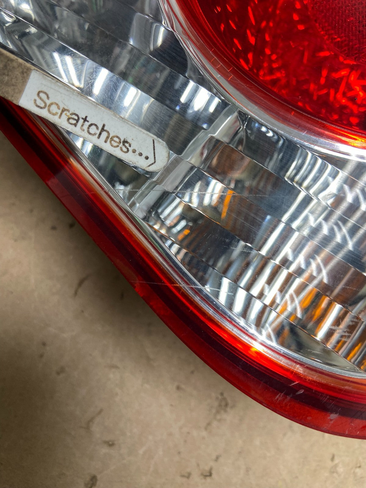 2011 2012 2013 2014 Chevrolet Cruze Right Passinger RH Side Tail Light AG43583