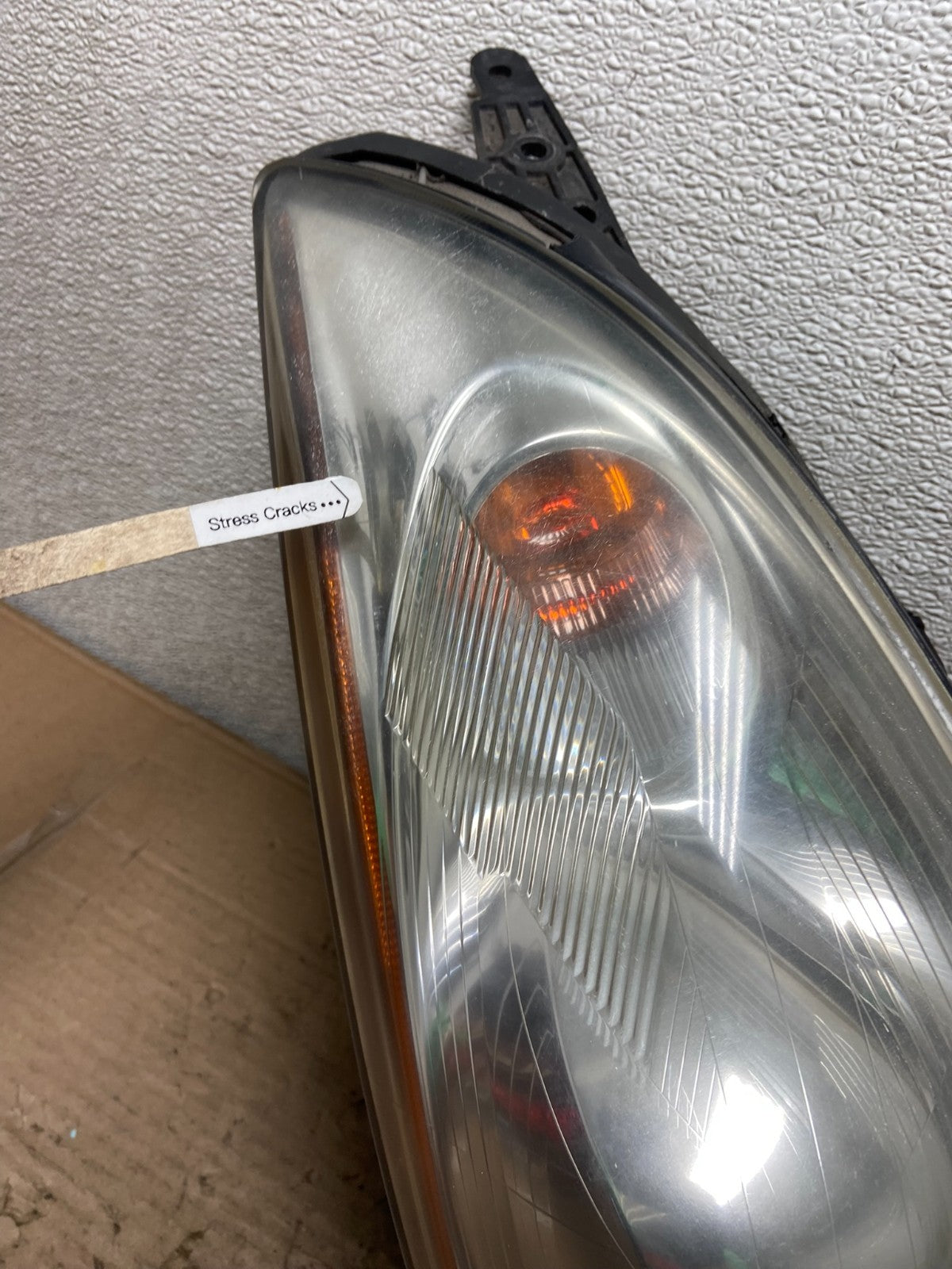 2008-2015 Infiniti EX35 EX37 QX50 Right Passenger Halogen Headlight AA9653 DW4