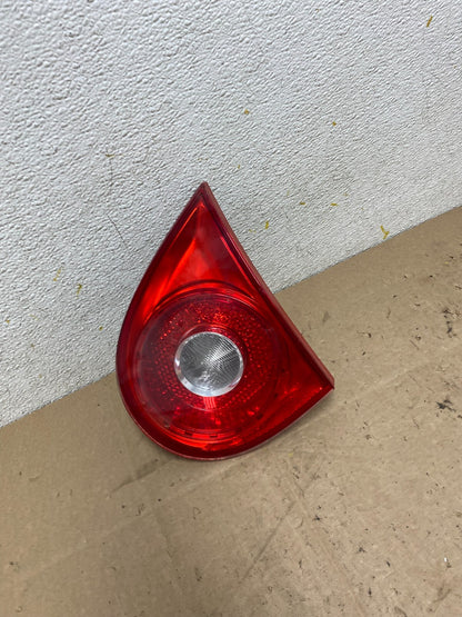 2006-2009 Volkswagen Golf Right Passenger Rh Tail Light Inner Trunk N4009 DW2