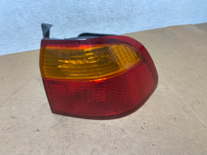 1999 2000 Honda Civic Sedan Right Passenger RH Side Tail Light AE3131 LK0