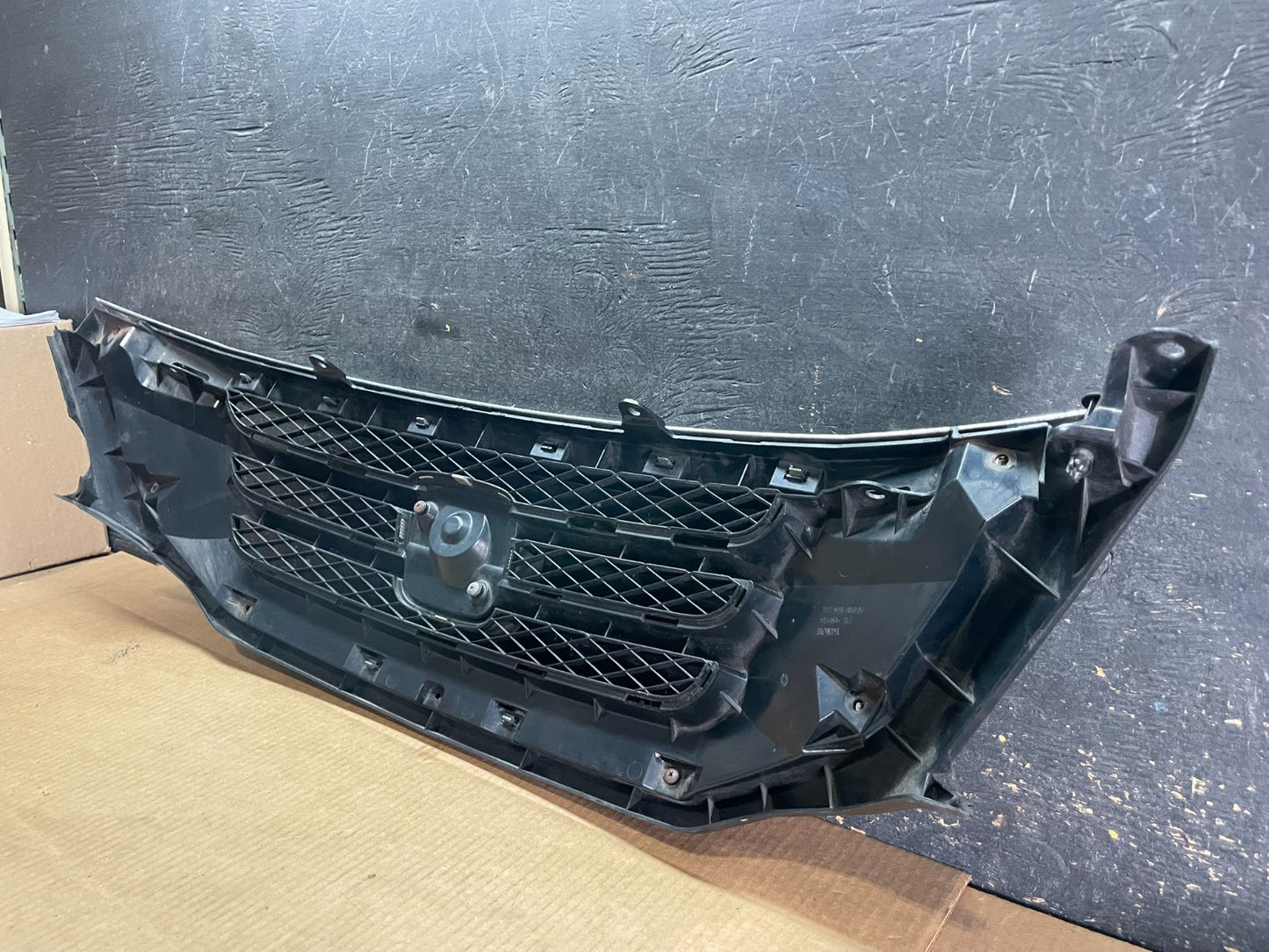2008 2009 2010 Honda Odyssey Front Upper Grill Grille AF8769 DG9