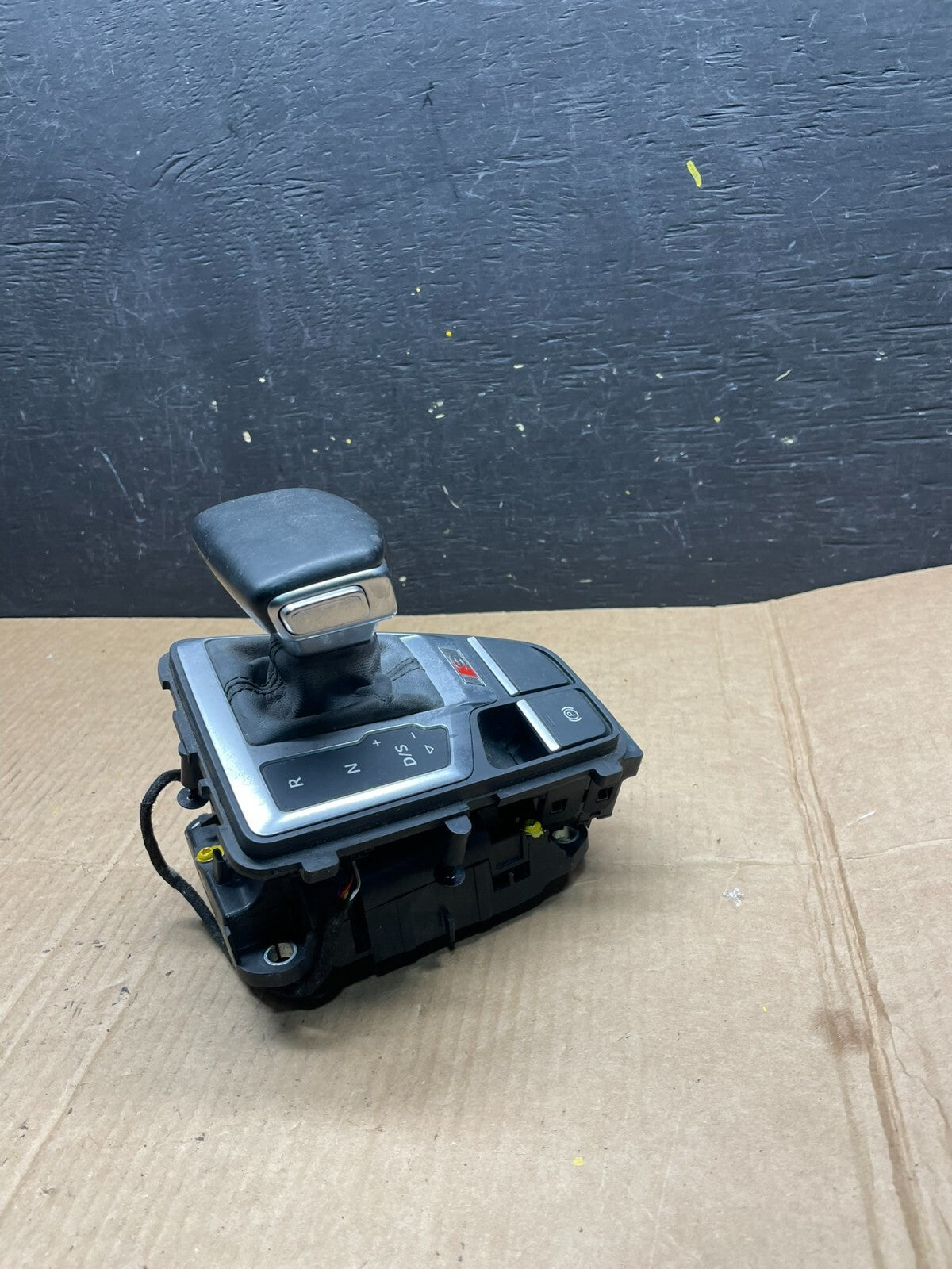 2018 to 2023 Audi SQ5 Automatic Transmission Gear Shift Shifter OEM M42894