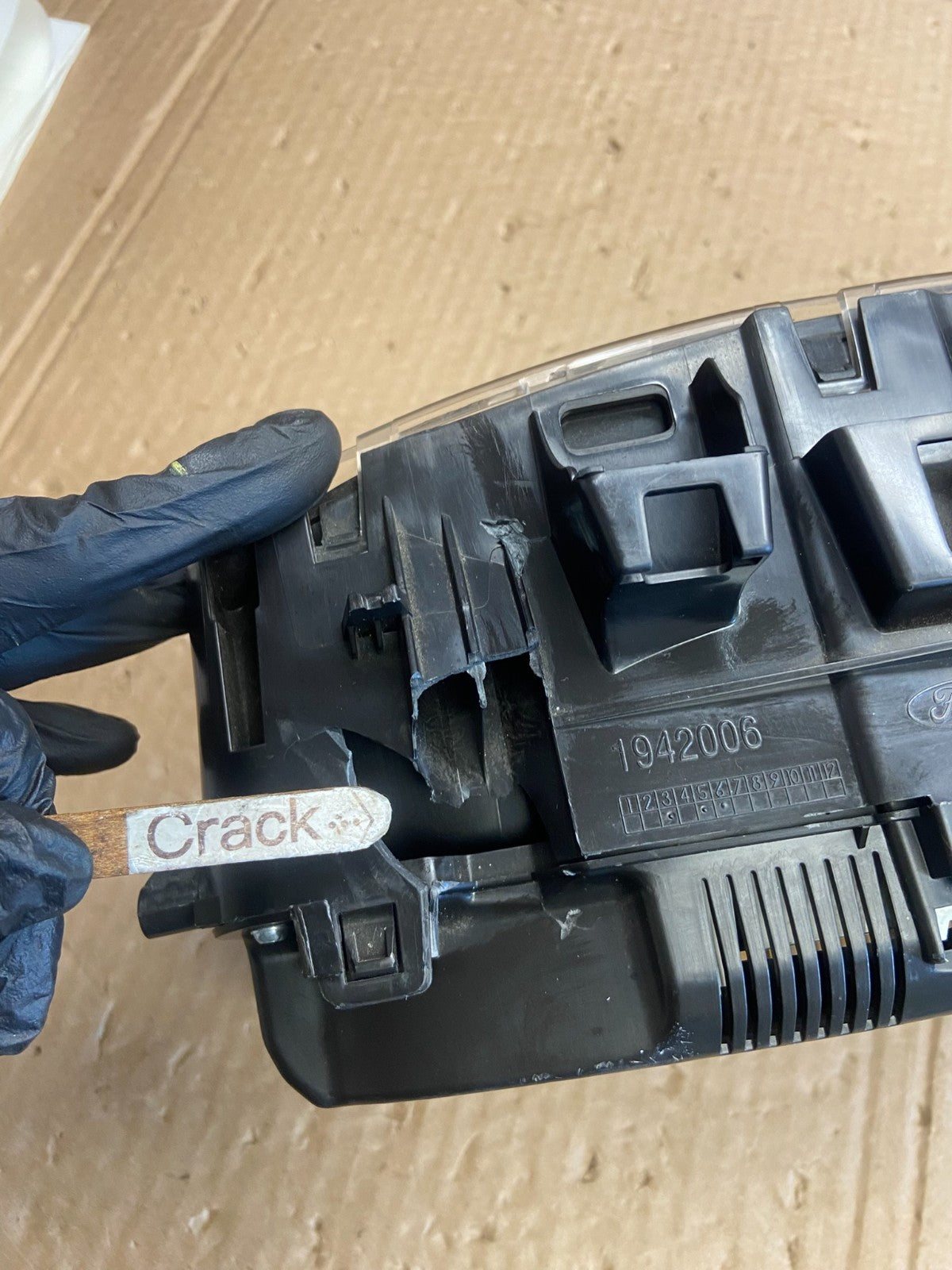 2016 to 2018 Ford Transit Connect Speedometer Cluster AF6290 DG7