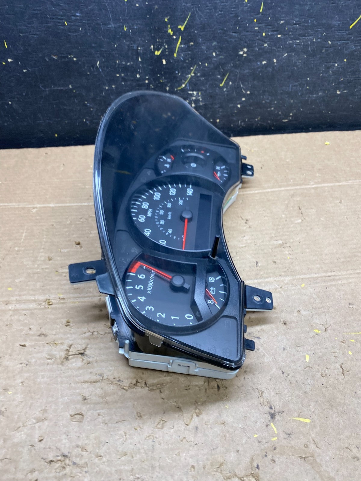 2006 Nissan Titan Armada Speedometer Cluster Gauge Bezel W9577 DG1