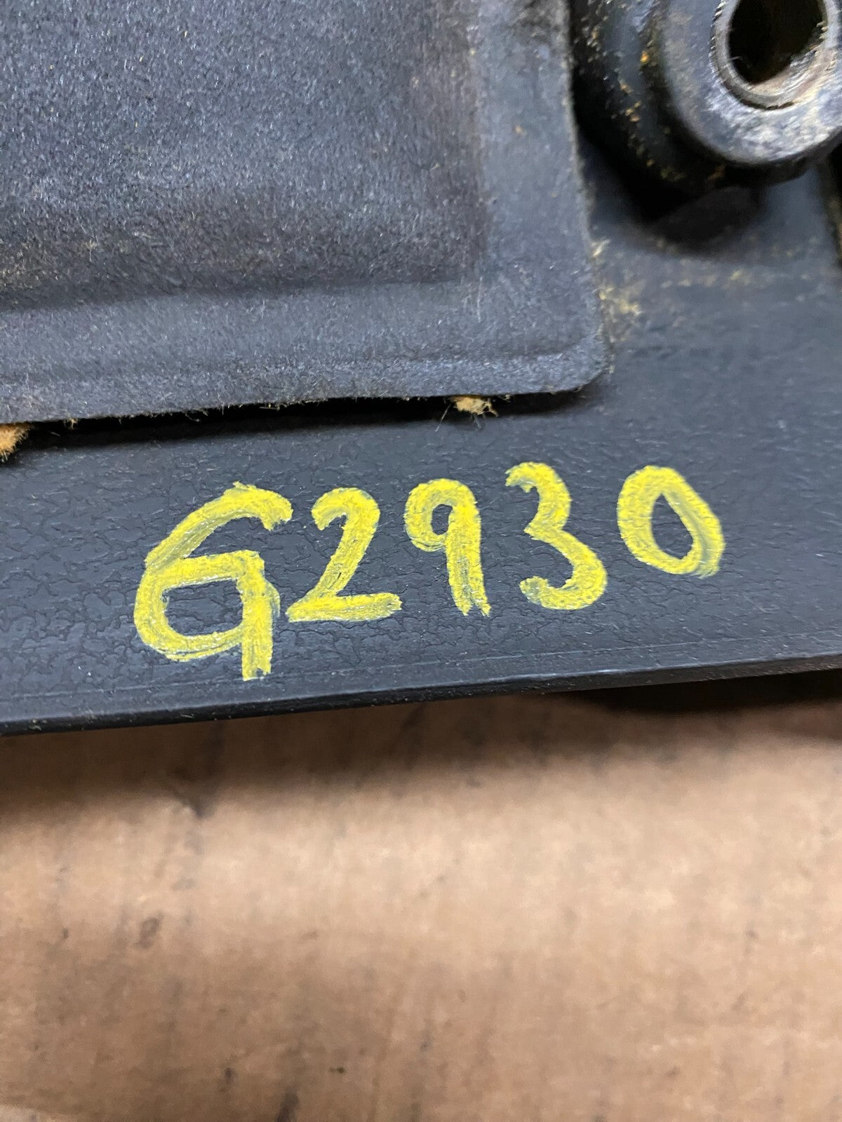 1999 to 2005 Hyundai Sonata Engine Trim Cover G2930 DG19
