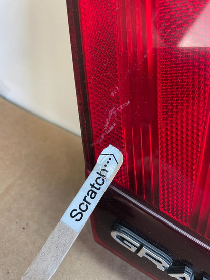 1998 to 2002 Mercury Grand Marquis Trunk Lid Center Tail Light ag2850 DG3