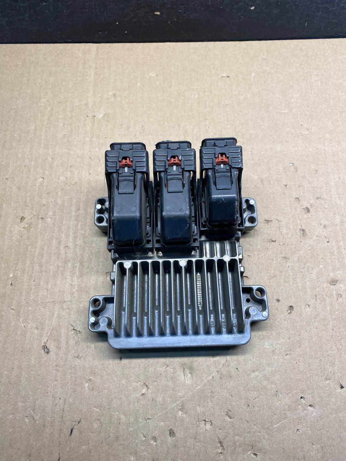 2007 2008 GMC Acadia Traverse Engine Control Unit Module ECM ECU AG9410 DW0