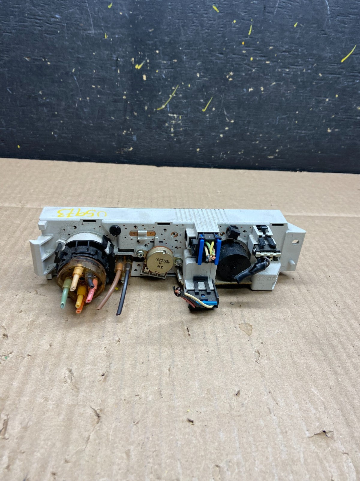 2001 - 2007 GMC Chevrolet Express 1500 Climate Control A/C U5973 PS4