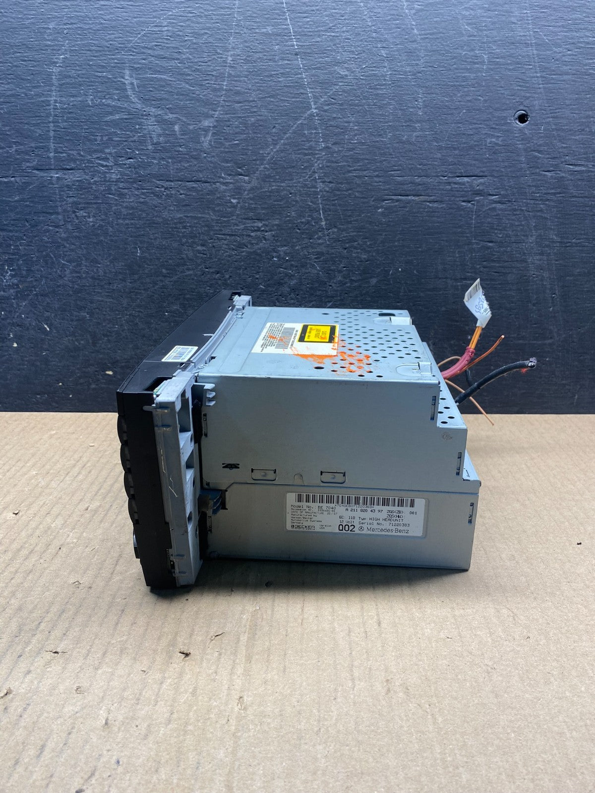 2003 2008 Mercedes E320 E350 Head Screen Display Radio CD Player Stereo AG39781