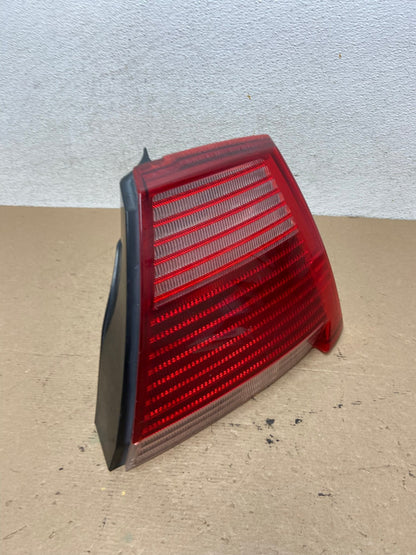 2004 2005 2006 Mitsubishi Galant Sedan Right Passenger Tail Light AF4921 LK2