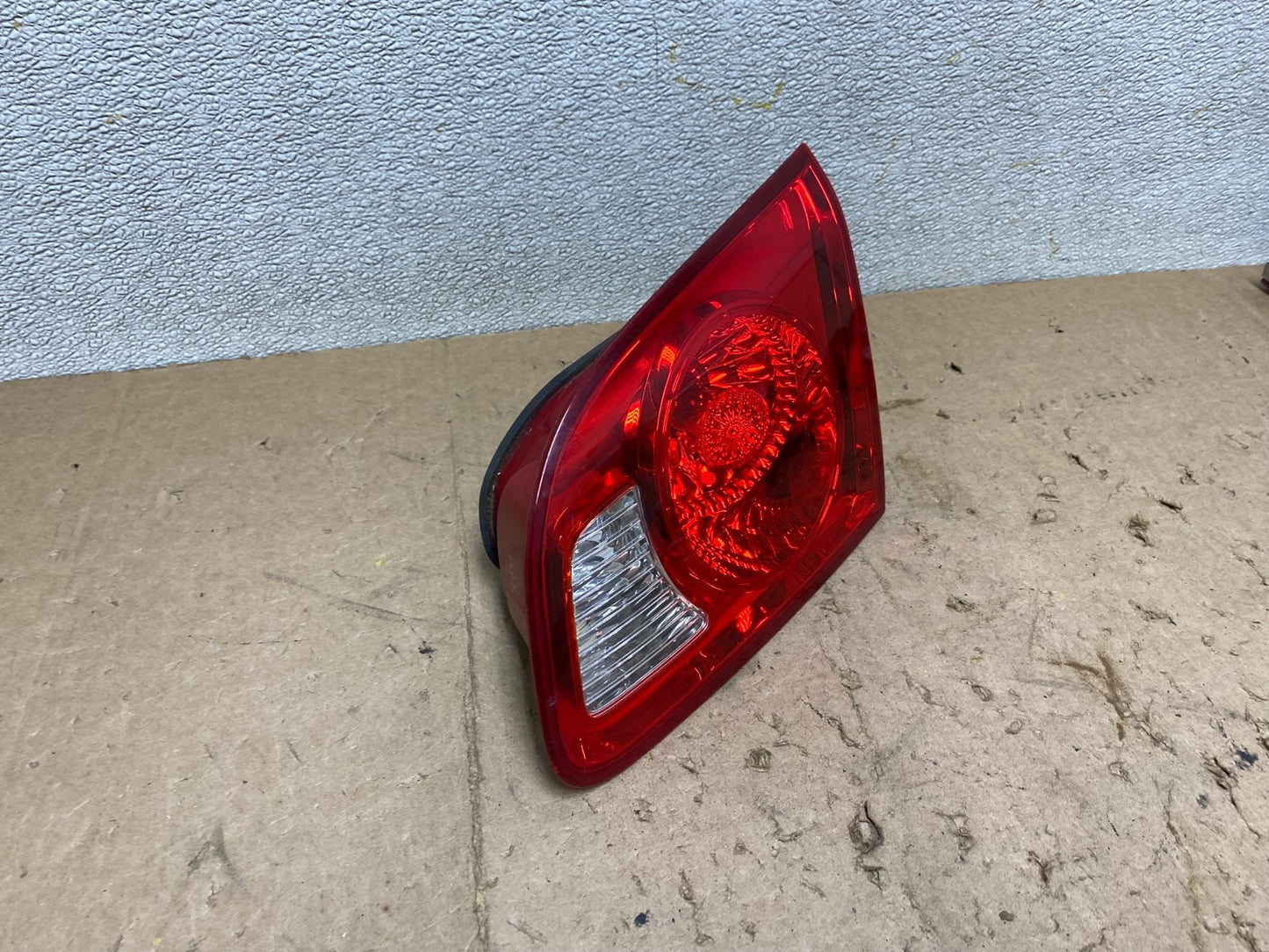 2007 2008 2009 Hyundai Santa Fe Right Passenger Tail Light Inner Oem X2317 DW2