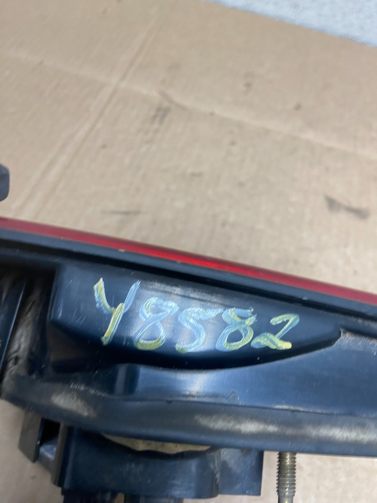 1994 to 1998 Saab 900 & Turbo Left Driver Side Tail Light Inner Y8582 DG5