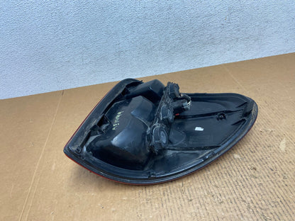 2001 to 2003 Dodge Grand Caravan Left Driver Lh Tail Light AE1499 LK5