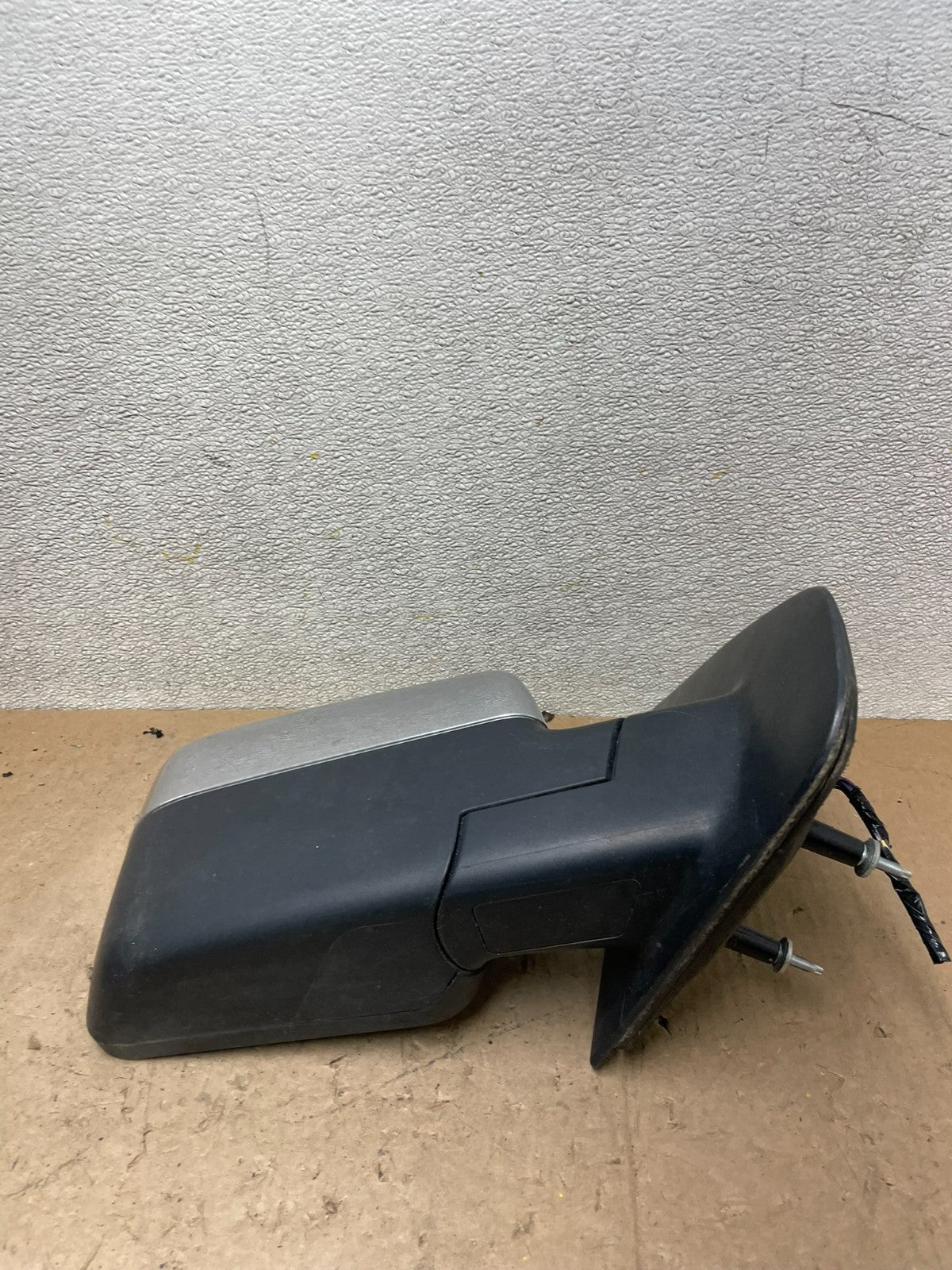 2004 to 2006 Ford F150 Right RH Passenger Turn Signal View Door Mirror W8956 DW3