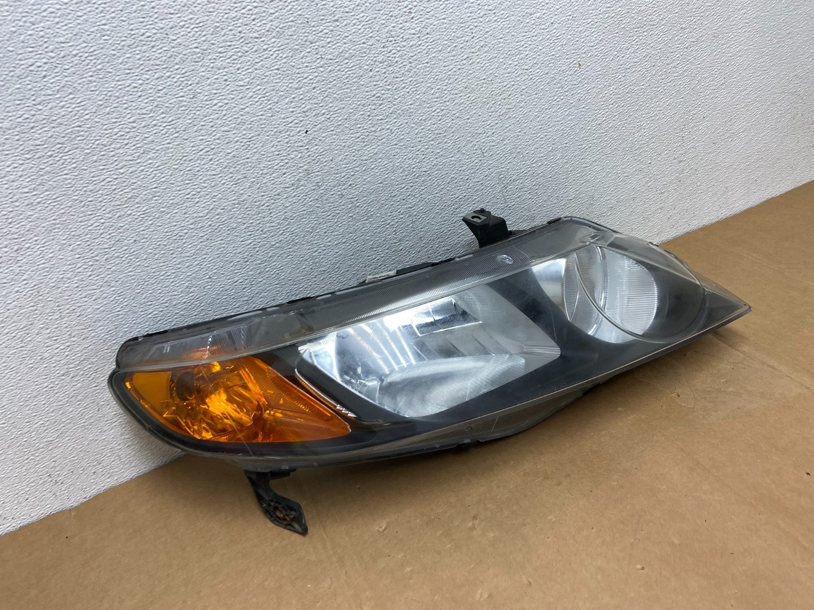 2006 2007 2008 Honda Civic Sedan Right Passenger Headlight Halogen AC8377 DW2