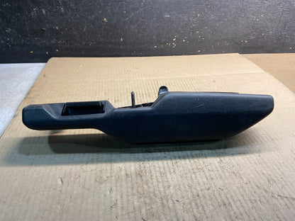 2003 to 2008 Pontiac Vibe Rear Wiper Windshield Motor OEM z4929 DG5
