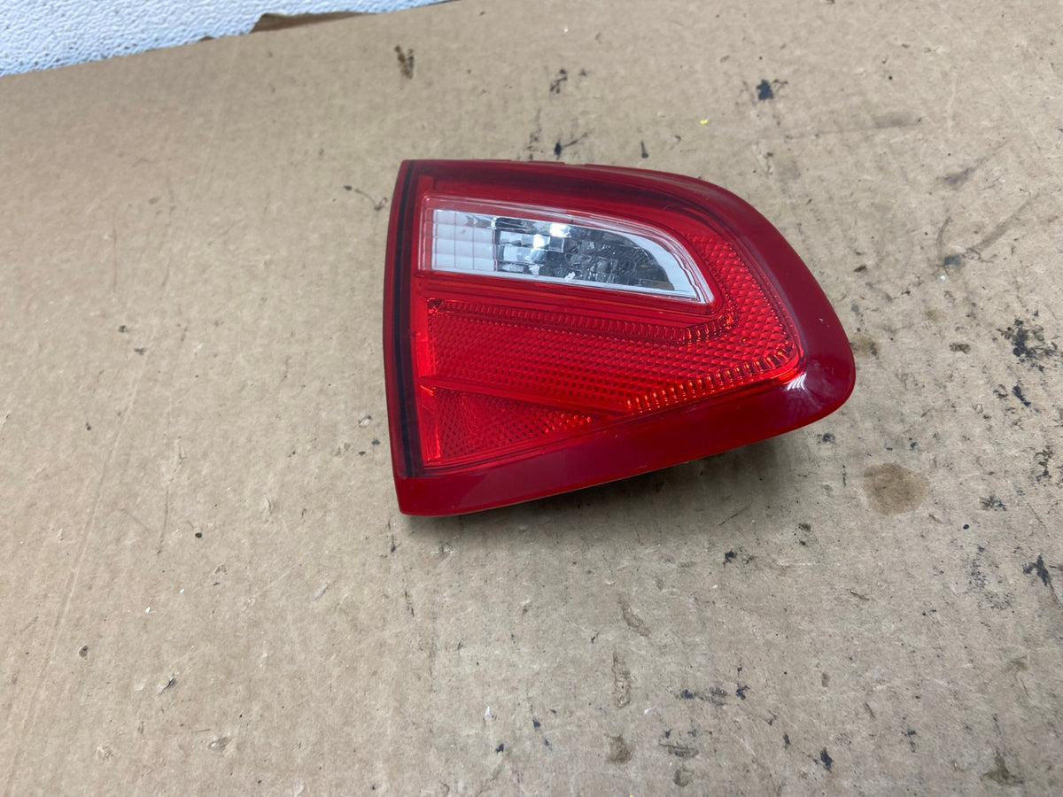 2016 2017 2018 Nissan Altima Left Driver LH Side Inner Tail Light AG2390 LK1