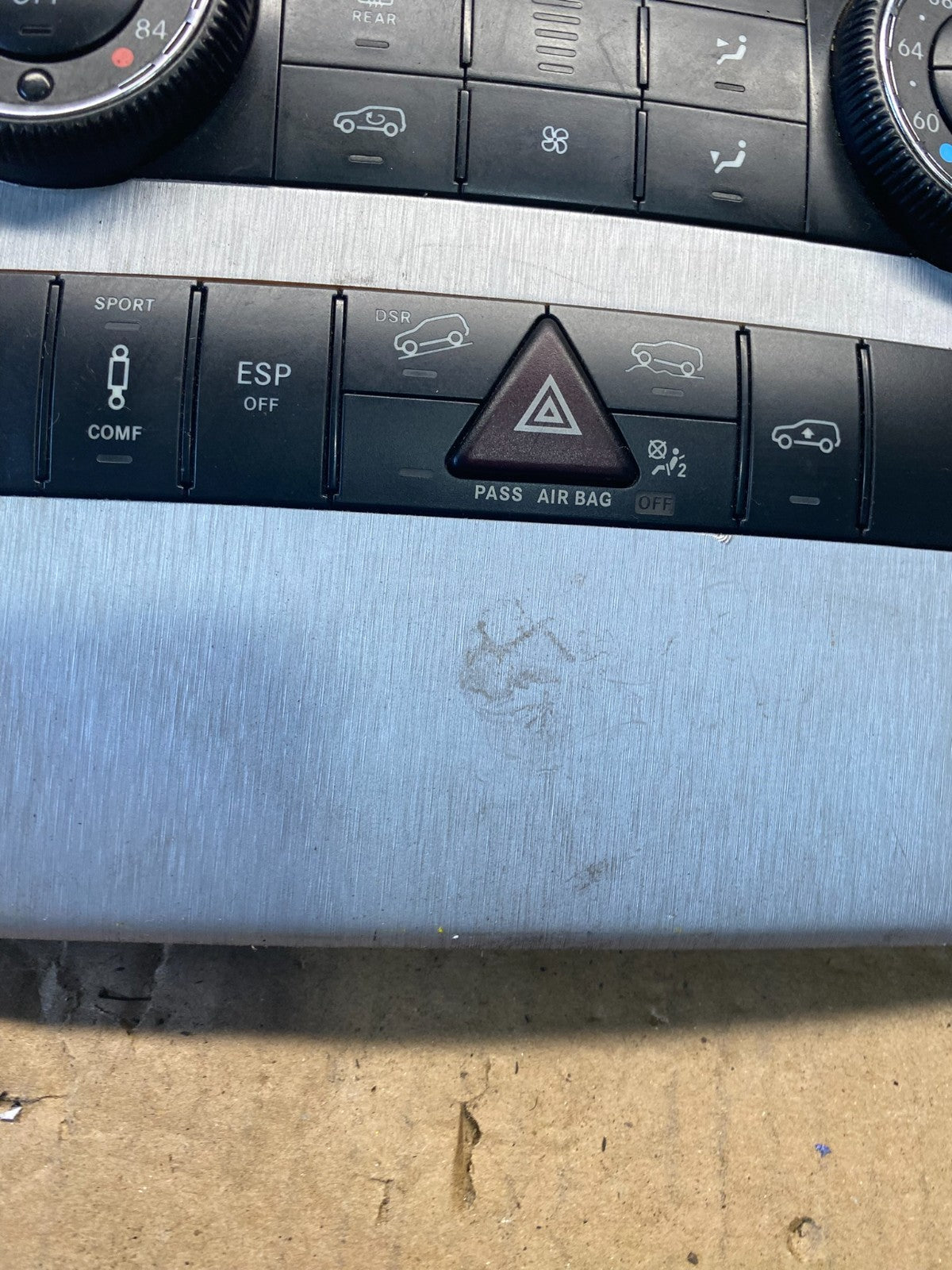 2006-2012 Mercedes W251 GL320 ML550 AC Temp Heater Climate Control T1356 DG3