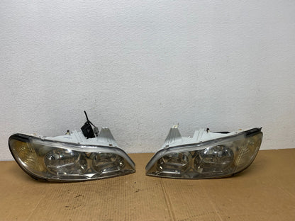 2000 to 2001 Infiniti I30 Left Right Side Headlights Halogen AC76290
