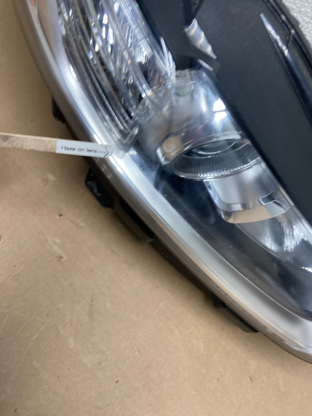 2013 to 2016 Ford Fusion Right Passenger Rh Side Headlight AA9853 DW4